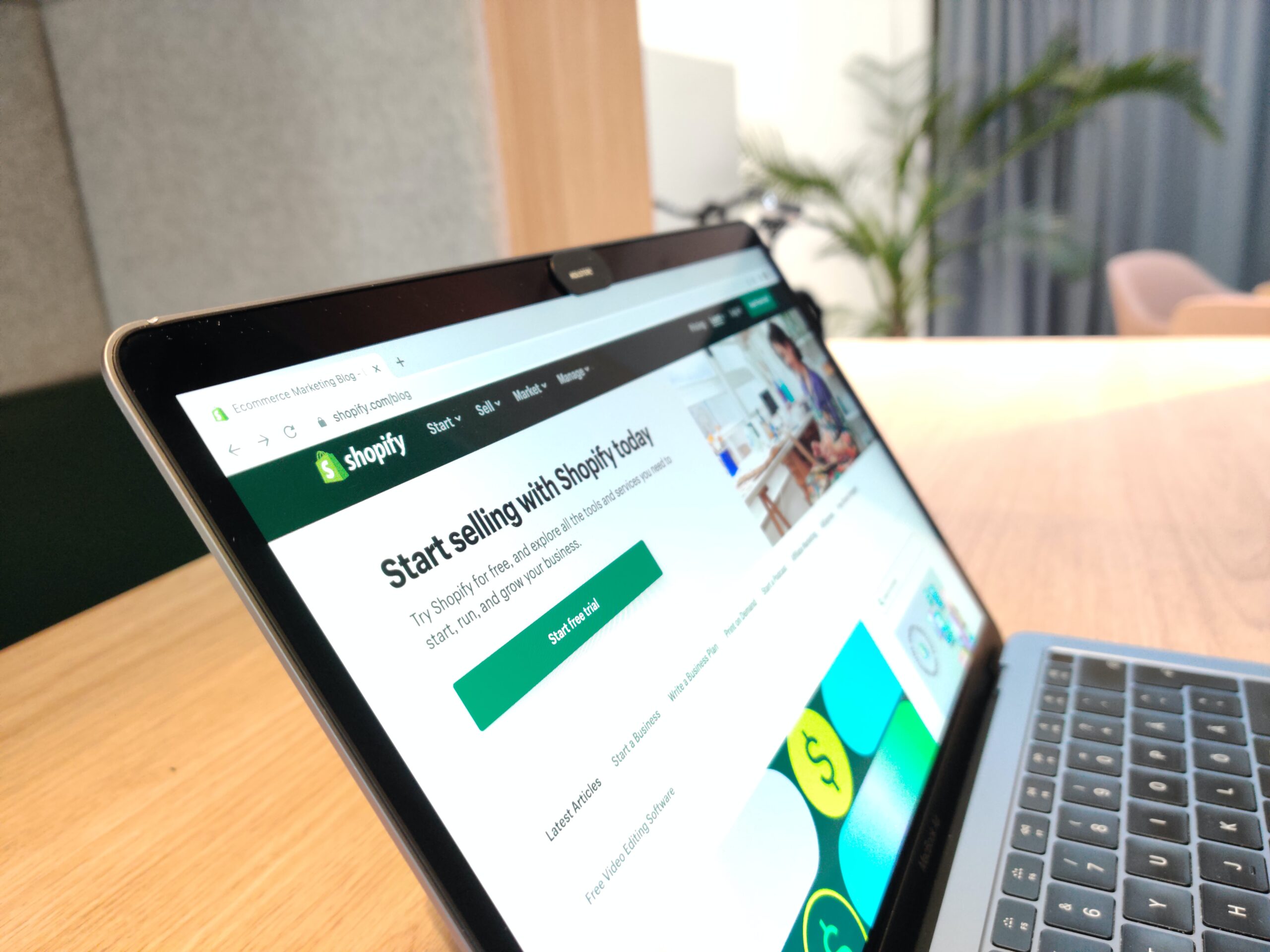 Shopify dropshipping: What should you know?